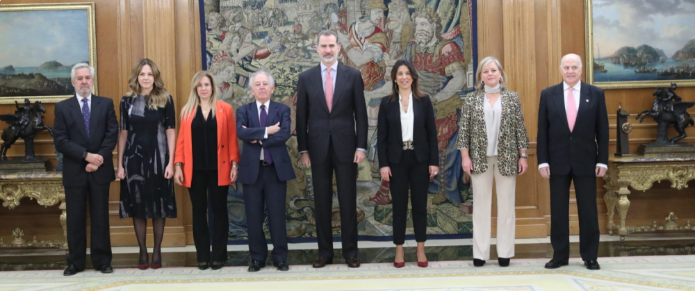 S. M. el Rey D. Felipe VI recibe al Instituto Marítimo Español